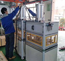 4臺氣液增壓機出貨啦，5噸高壓油壓出力型